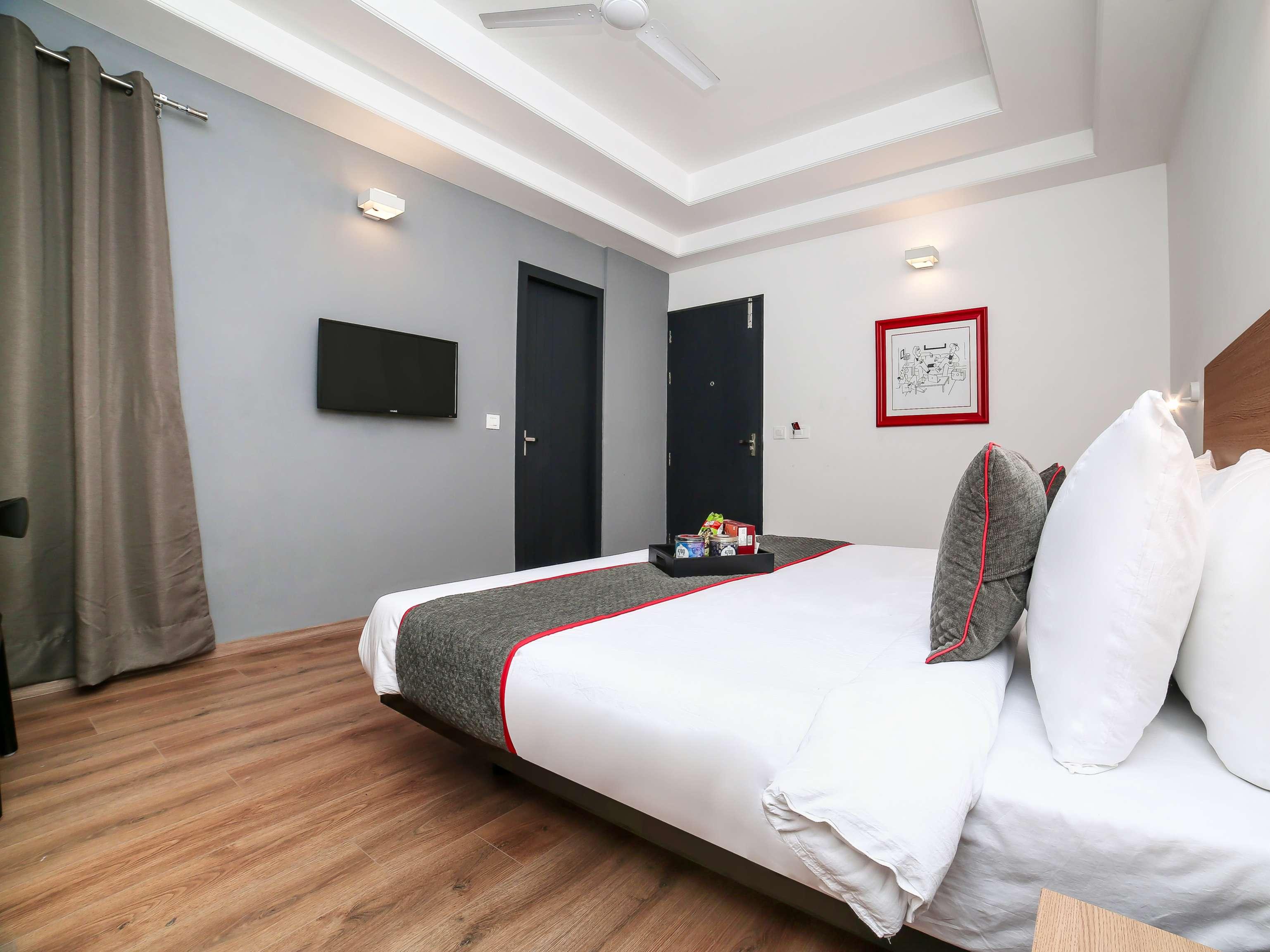 Collection O Townhouse 069 Hotel Gurgaon Exterior photo