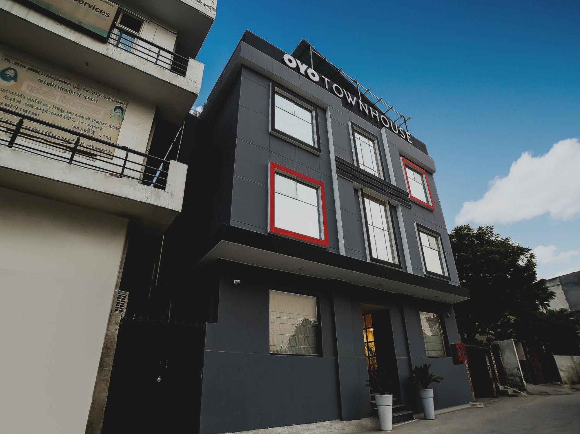 Collection O Townhouse 069 Hotel Gurgaon Exterior photo