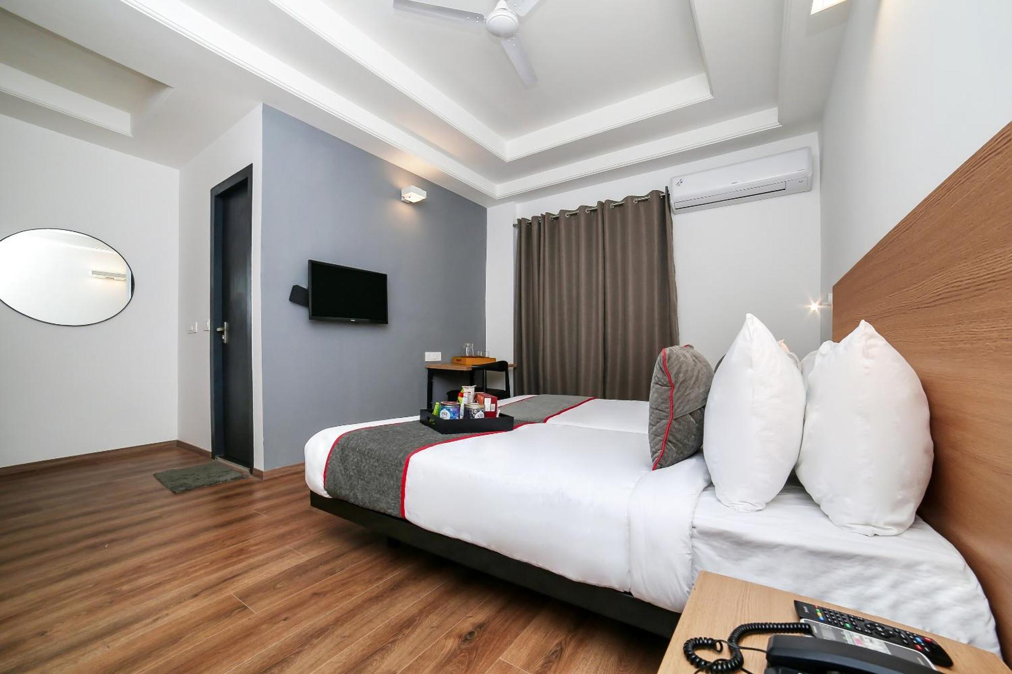 Collection O Townhouse 069 Hotel Gurgaon Exterior photo